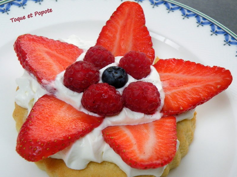 Tartelettes fruits rouges et Chantilly